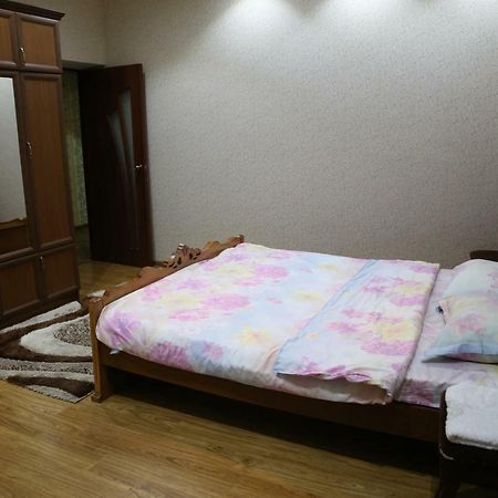 Srtashyan Apartments - Gorky Street Gjumri Eksteriør billede